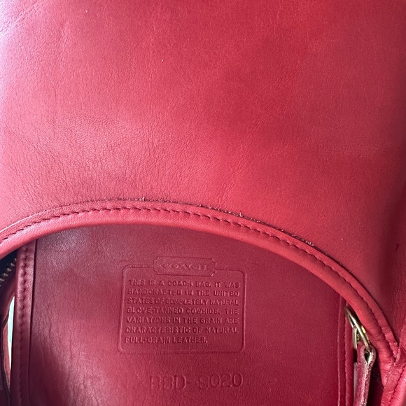 Vintage Coach Ergo Mini Zip 9020 Red - Picture 12 of 12